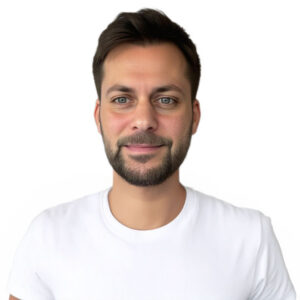 Mitarbeiter der AP Glas GmbH aus Delbrück, der fachkundig in der Beratung und Montage von Glasbrüstungen, Glastreppengeländern, Glastrennwänden und Glasvordächern ist.